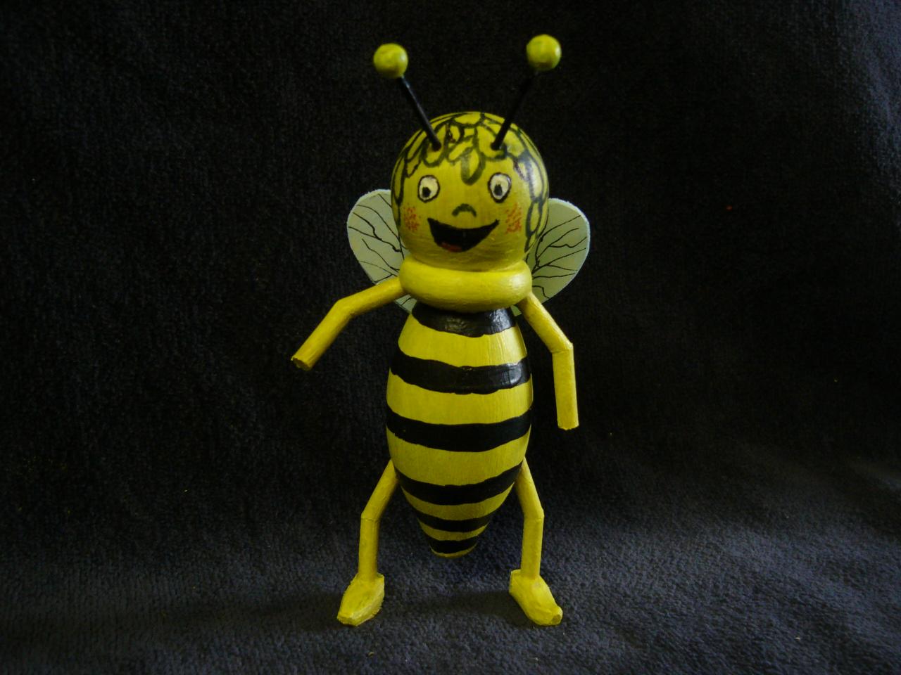 abeille de déssin animé